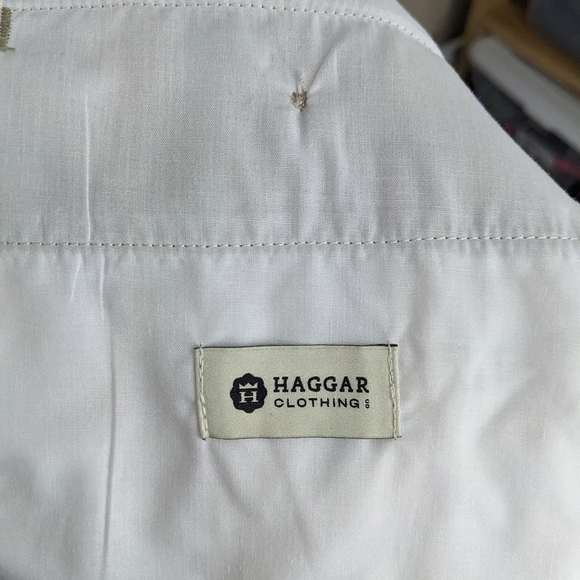 Men's HAGGAR Flat Front Shorts - Picture 5 of 7